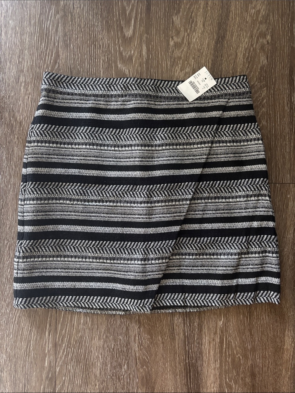 J. Crew Factory Black White Striped Mini Skirt Size 2 Small NWT